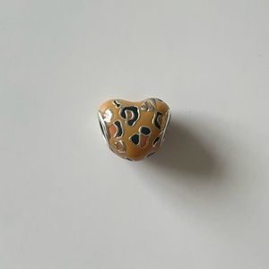 🐆 Pandora Leopard Heart Charm